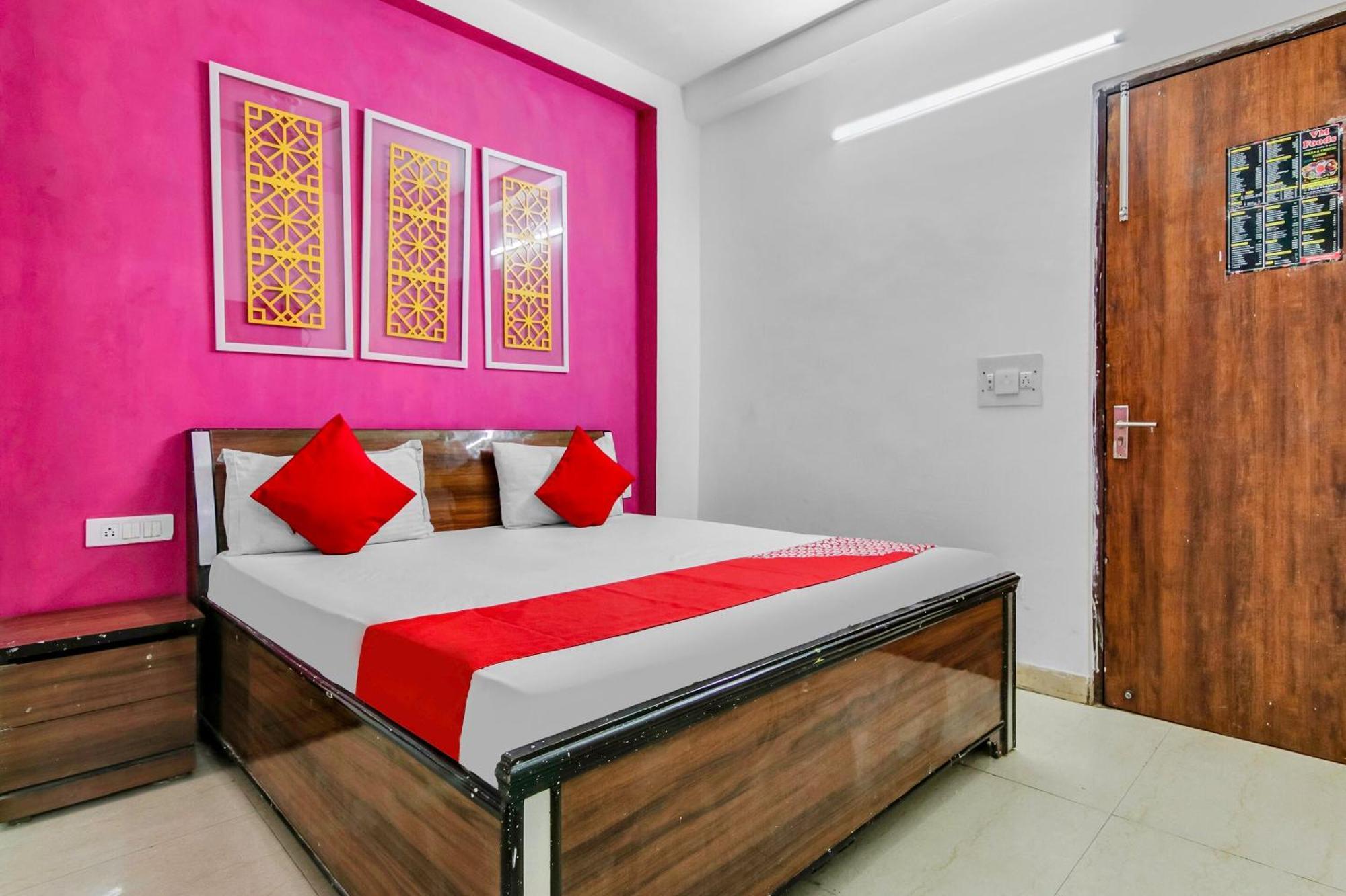 O Couple Friendly 3* New Delhi